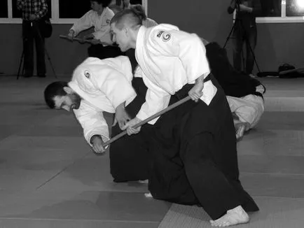 Fegyverek aikido iskola harcművészet - ichidō aikido, kobudo