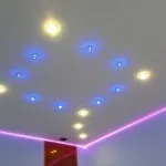 Localizare spoturi luminoase pe instrucțiunile video de tavan - cum de a plasa mâinile lor, fotografii