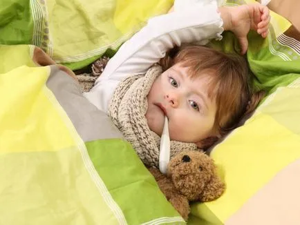 Túlhűtött gyerek, mit kell tenni, a tünetek megelőzése (videóval)