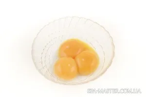 Шампоан от яйчни жълтъци - спа процедури със собствените си ръце