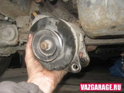 Înlocuirea generatorului VAZ 2121, modul în care să înlocuiască un generator pe teren cu mâinile sale