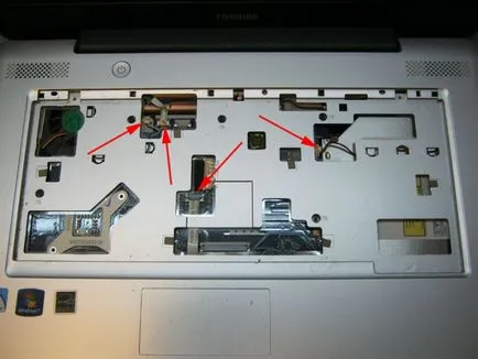 Înlocuirea portul USB de pe un laptop Toshiba