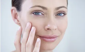 Anti-Aging грим Ума Търман как да изглежда по-млада - жена и ден