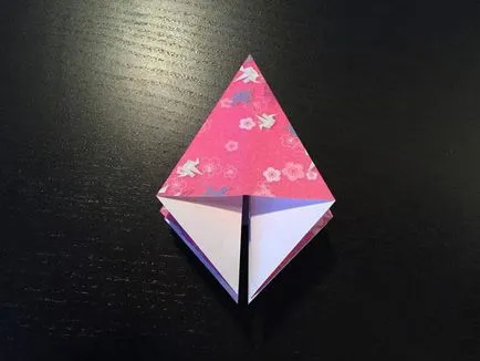 Основната форма на оригами триъгълник, квадрат и жабата