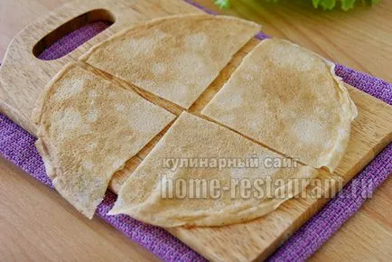 Palacsinta vörös kaviárral recept egy fotó