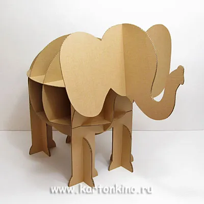 Детска библиотека, изработена от картон - слон