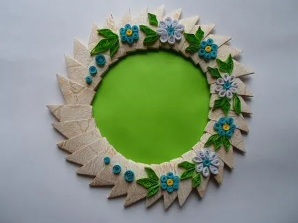 Cadre în arta origami si quilling module triunghiulare „fantezie flori“