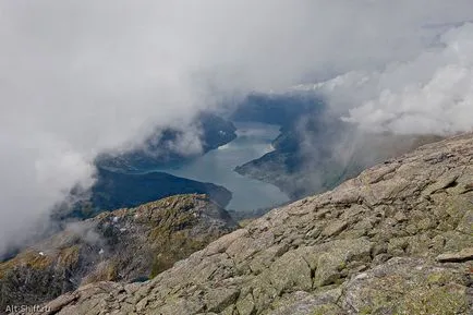 Rock: Mount (mount Skåla)