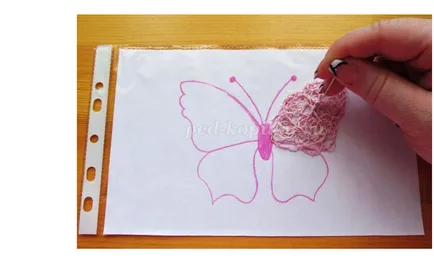 Hogyan készítsünk egy csipkés pillangó szálak saját kezűleg