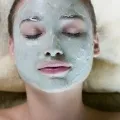 Cum la abur fața înainte de a aplica masca