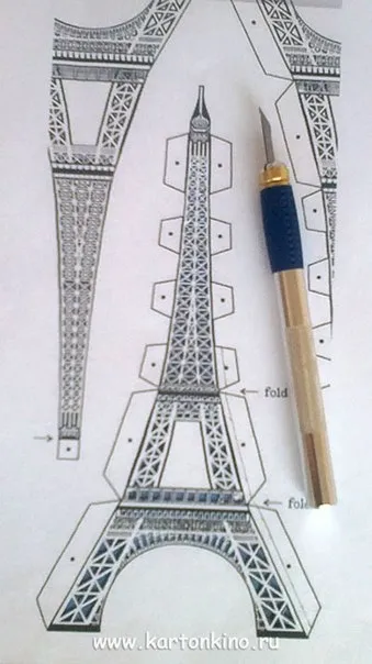 Как да си направим Айфеловата кула със собствените си ръце, изработени от хартия