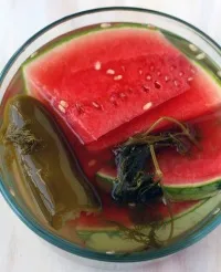 Hogyan savanyú görögdinnye hordó trükkök, titkok, receptek
