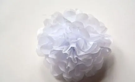 Как да си направим цветя за декорация на подаръци амбалажна хартия