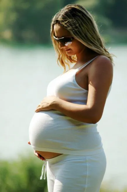 Cum de a concepe un copil cu îndoirea uterului - pozează pentru concepție în Bend uterin - sarcina si
