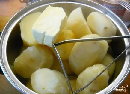 Картофи готвене с месни консерви във фурната - стъпка по стъпка рецепта със снимки на