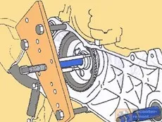 Премахване на скутер стартера задвижва предавка (например хонда олово) - поддръжка и ремонт на скутери