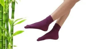 Къси чорапи женски бял, плетен, много кратък и твърде ниска за кецове