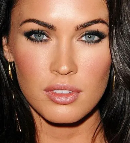 Smink Megan Fox variációk és teljesítmény technika