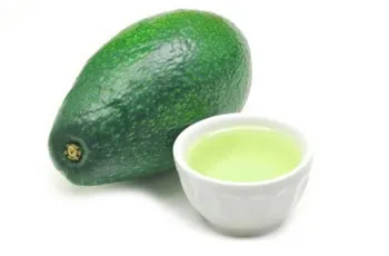 Маслото от авокадо за лицето, прилагането на методи, 9 домашни рецепти за грижа за кожата