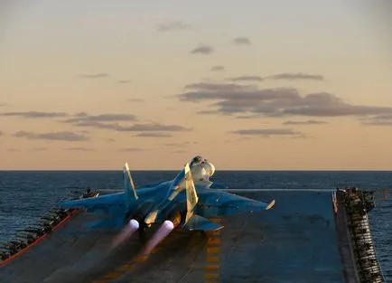 самолетоносач Адмирал Кузнецов самолети превозвач, характеристики, характеристики, задвижване и кораб