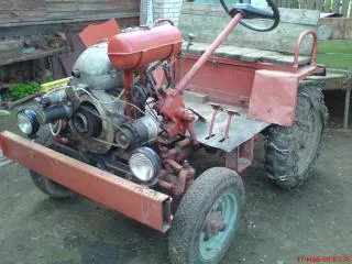 Tractor cu motor de 4 Zid, 5