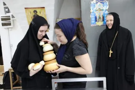 prăjituri monastice toate minunile vieții ortodoxe planificate