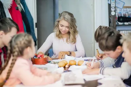 Nume de Limbi Străine School