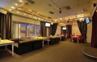 Deschiderea unui bar de karaoke (club), o mulțime de idei pentru afaceri mici