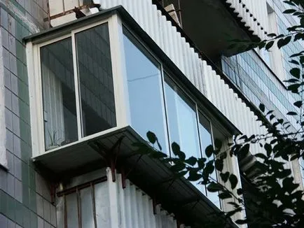 Подстригване и изолация на балкони и лоджии разходите за довършителни Москва, Москва прозорци