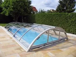 Pavilion pentru piscina modul de a face din policarbonat cu mâinile lor