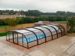 Pavilion pentru piscina modul de a face din policarbonat cu mâinile lor