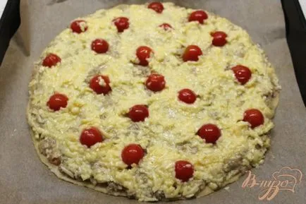 Cake darált hússal, paradicsom és a sajt - egy lépésről lépésre recept fotók