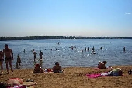 Pirogovsky strand - a legjobb hely a Pirogov Reservoir