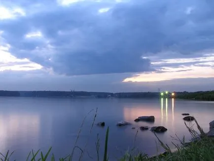 Pirogovsky strand - a legjobb hely a Pirogov Reservoir