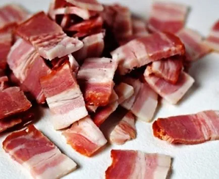 Salata cu reteta dreapta bacon cu o fotografie