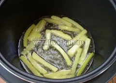 Пържени картофи в multivarka рецепта със снимка, за да се подготвят multivarka