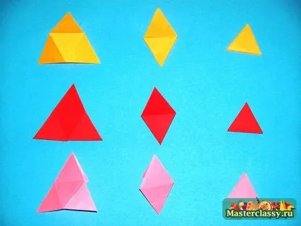 A háromszög alakú modul kusudama