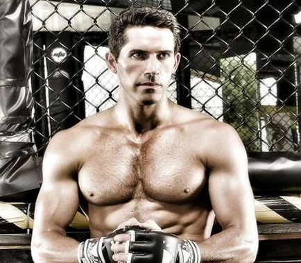 formare Scott Adkins impresionează prin diversitatea sa