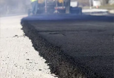 Полагане на асфалт върху бетонова основа спецификациите