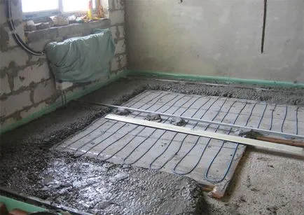 Полагане на подово отопление в дебелина хоросан покритие необходимо да се използва пластификатор, за да се направи