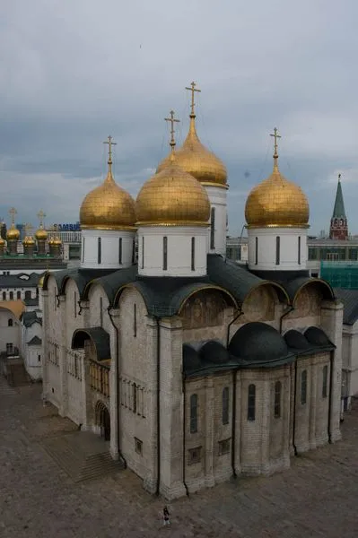 Nagyboldogasszony székesegyház és a Nagyboldogasszony a moszkvai Kreml harangok (fotó)