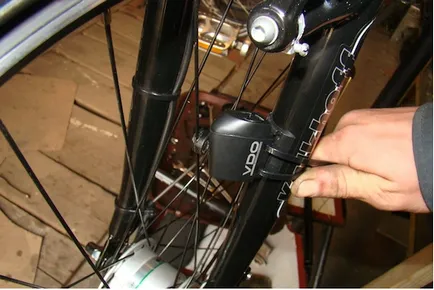 Instalarea unei biciclete fără fir VDO calculator a4, DIY pe