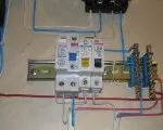 Ouzo electronice sau electromecanice, energie electrică în casă