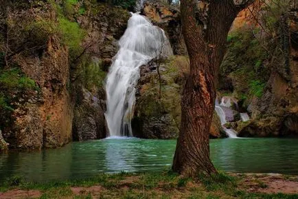 Veliko Tarnovo, Bulgária épületek és képek