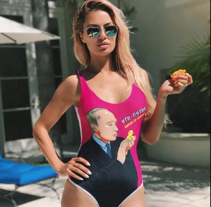 Viktoria Bonya încercați pe un costum de baie cu o imagine de Putin - cele mai recente știri de azi