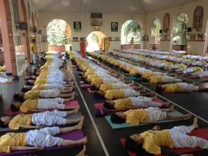 Mind a Sivananda Ashram Kerala, a blog utazás és önismeret