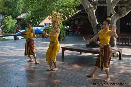 Temple of Truth (a szentély az igazság) - a legnagyobb, fából készült templom a világon található Pattaya -