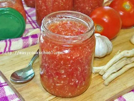 Hrenovina с домати и чесън за зимата, лесни рецепти