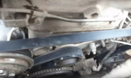 Смяна на ремък на алтернатора на Chevrolet Niva