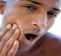 Колко опасен дислокация на долната челюст, неговите причини и симптоми